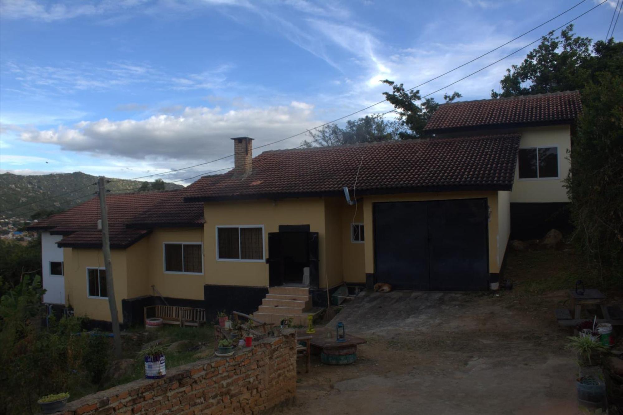 Safari Junction Backpackers Hostel Iringa Dış mekan fotoğraf