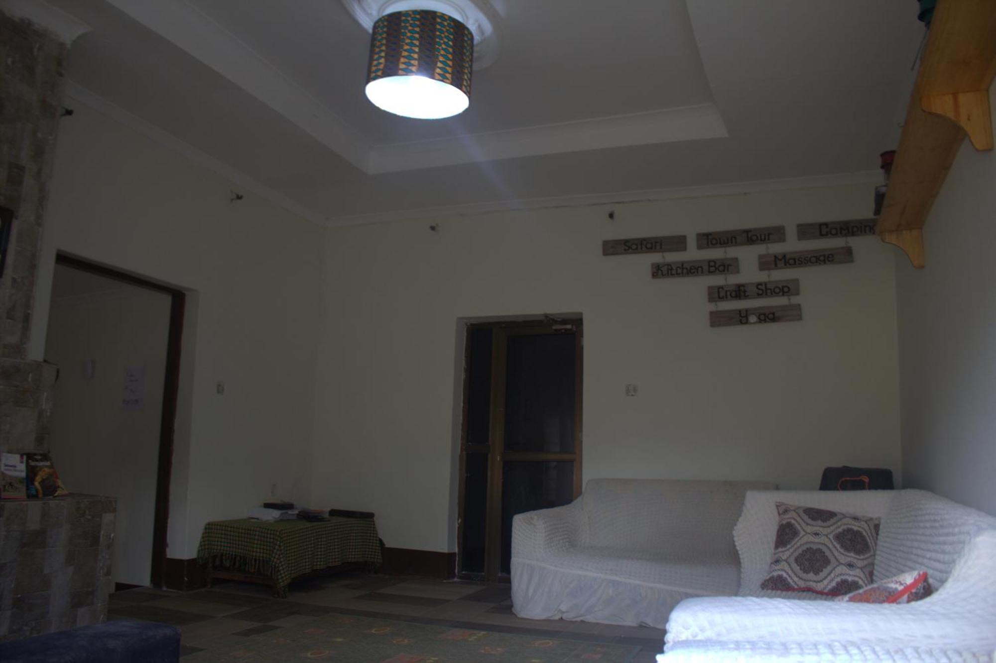 Safari Junction Backpackers Hostel Iringa Dış mekan fotoğraf