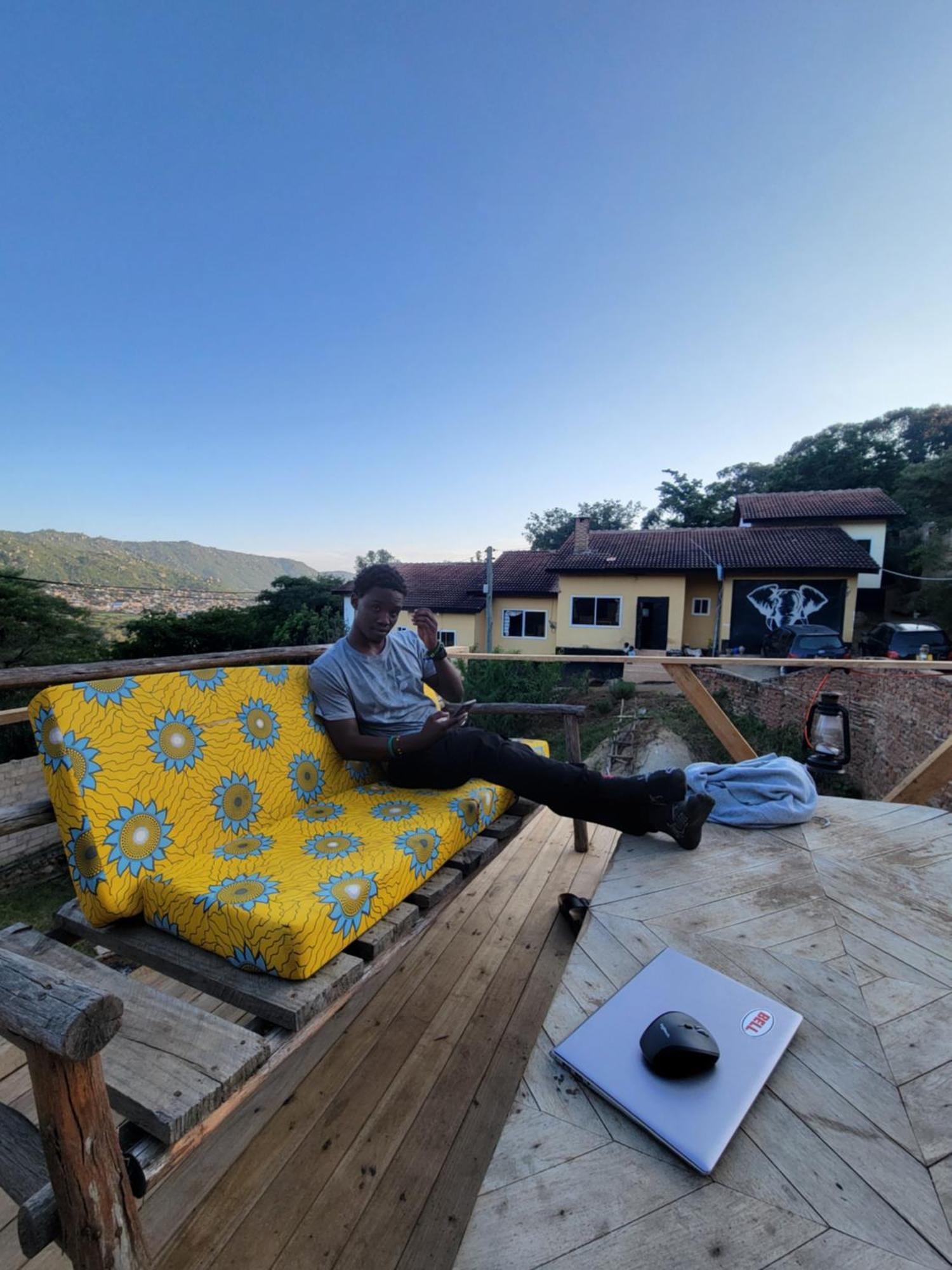 Safari Junction Backpackers Hostel Iringa Dış mekan fotoğraf